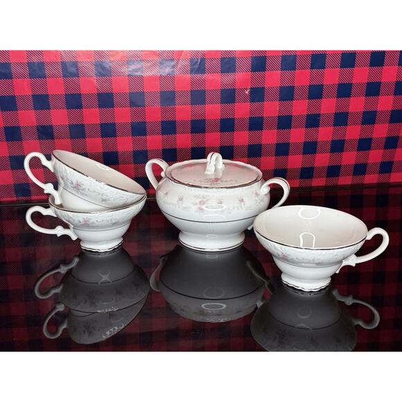 4 of VTG Fine China Minuet 3826 Sugar Bowl w/ lid tea cups JAPAN - Picture 1 of 15